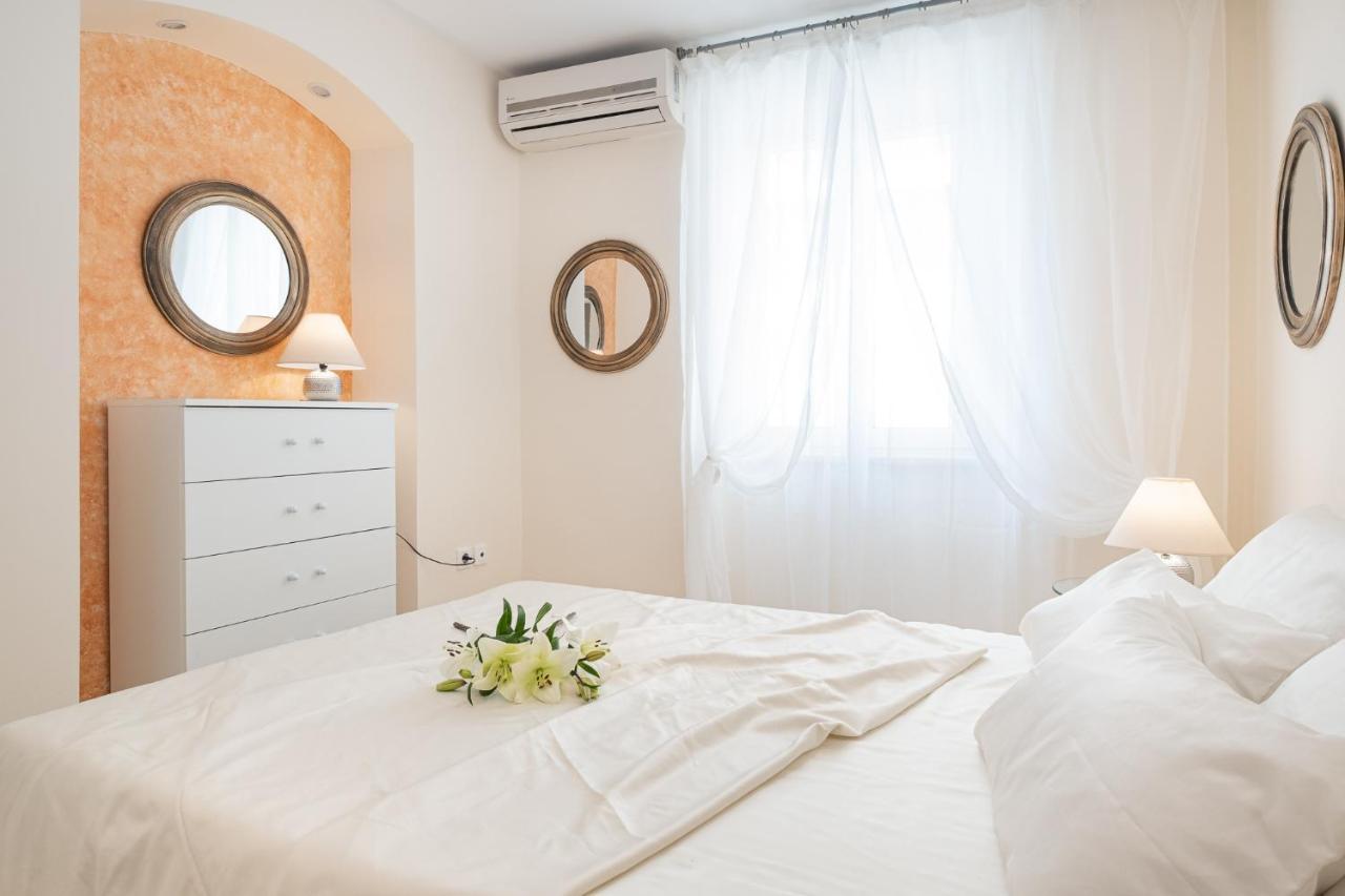 Nadiona Suites Red & Cream Corfu  Exterior foto